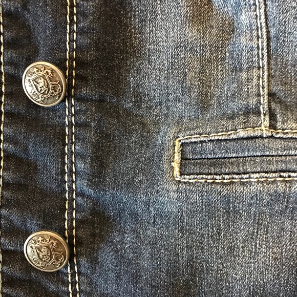 Maurice’s Denim Jacket - Tailored Fit - Picture 3 of 3